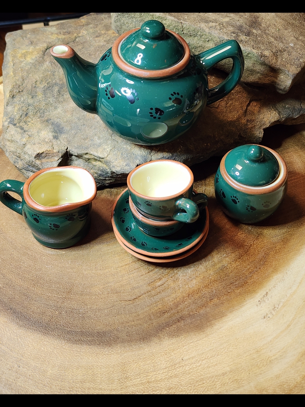 Vtg Boyd's Bears Green Ceramic Mini Tea Set With Black Paw Prints